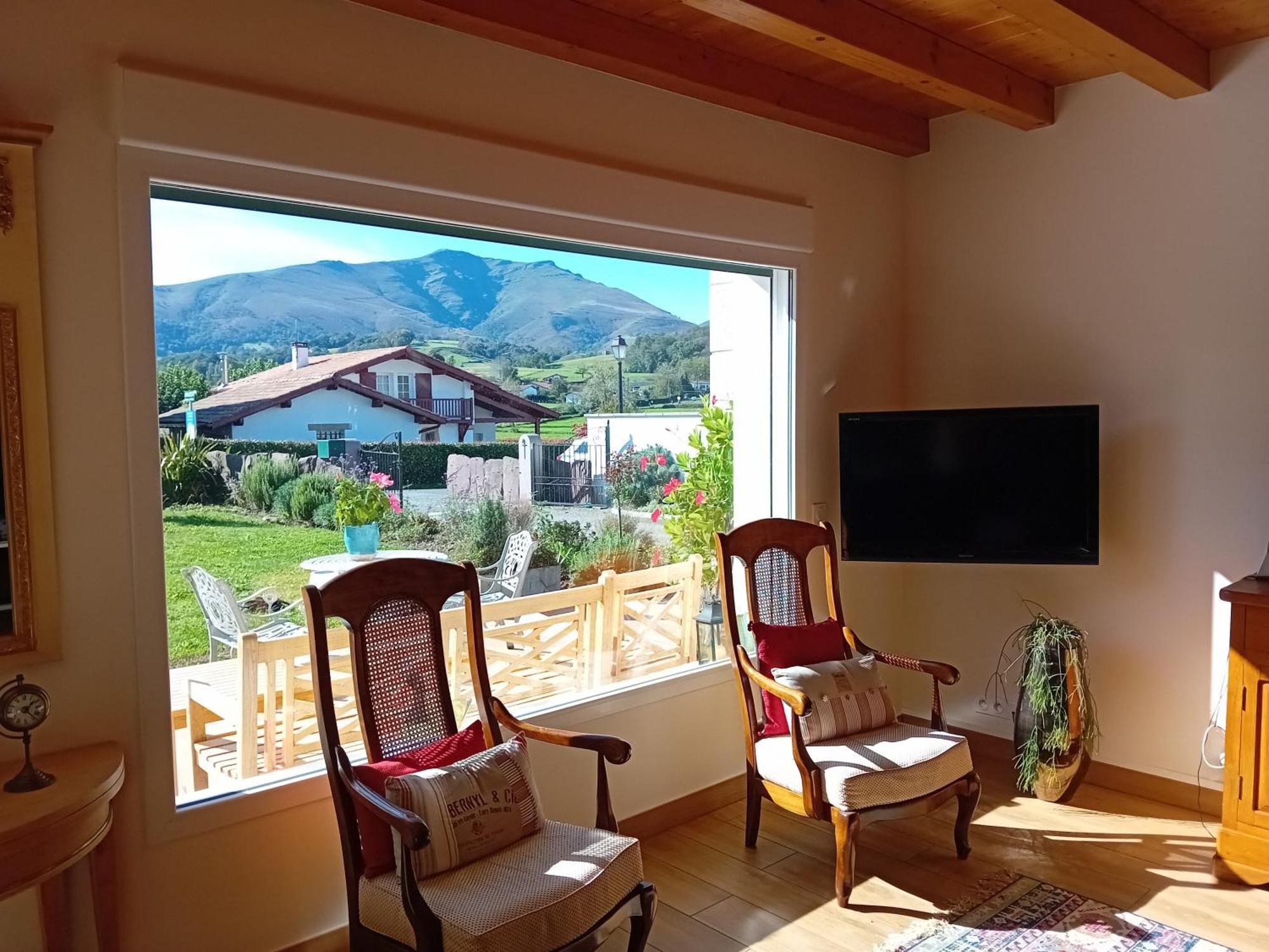 Atalozti Maison D'Hotes St Jean Pied De Port Ascarat Exterior photo